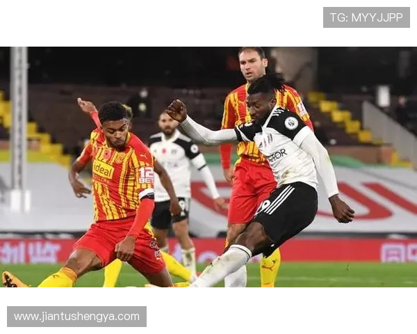 英超联赛DS足球:探索英格兰足球顶级联赛的激烈对决与战略演变